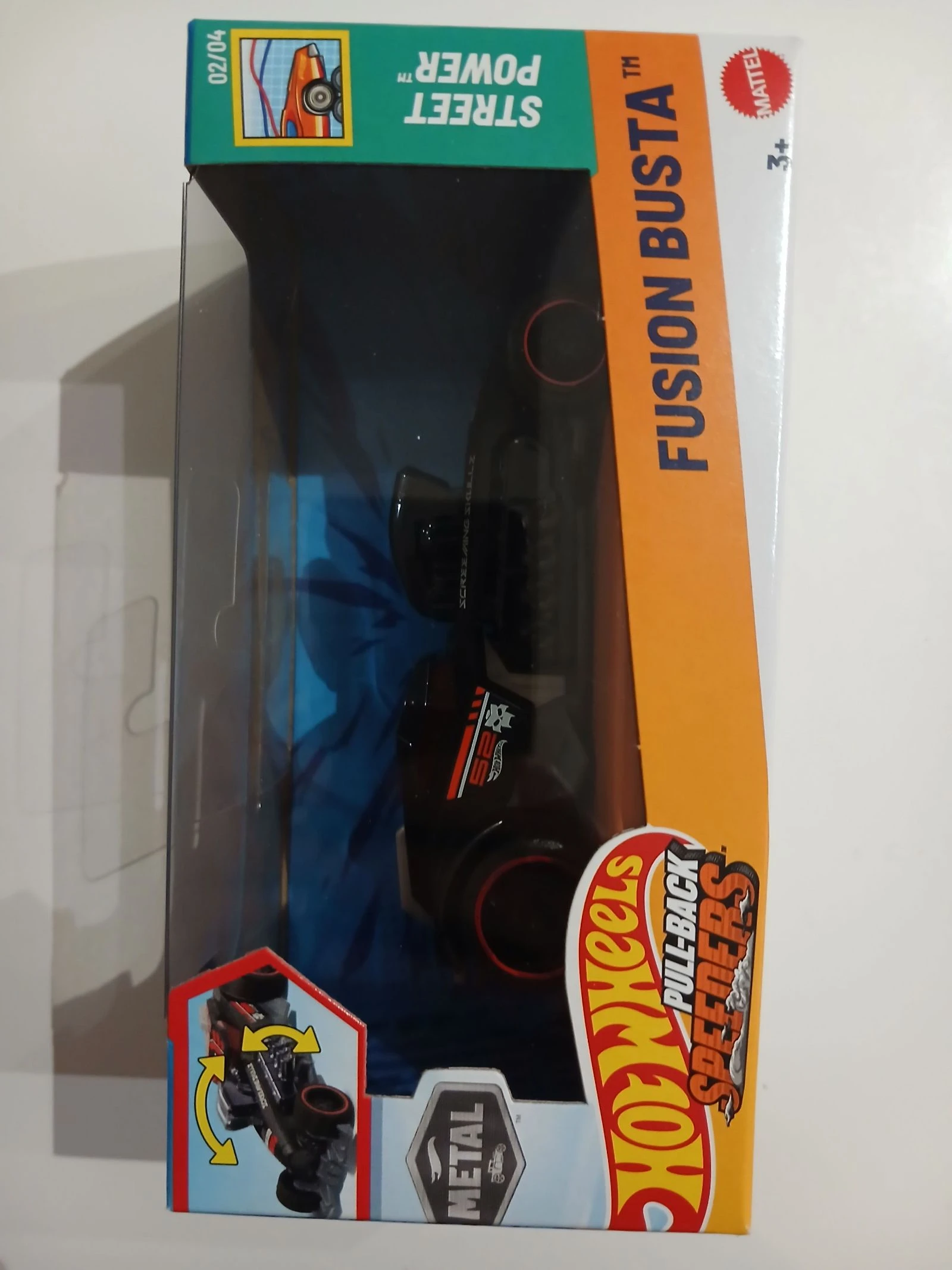 Véhicule hot wheels fusion busta 